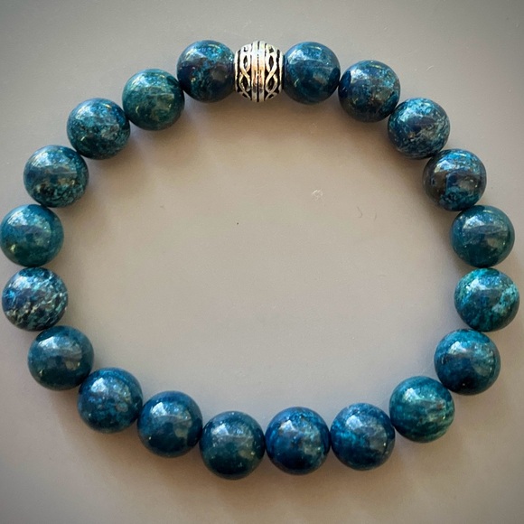 Blue Green Apatite Handcrafted Bead Bracelet - Picture 2 of 5